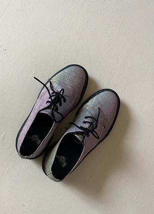 Туфлі rainbow glitter dr martens 5