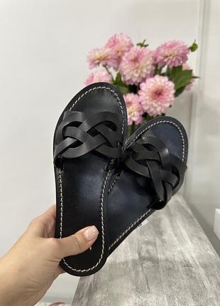 Шльопки шкіряні mango