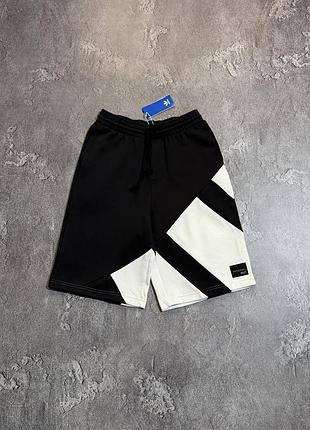 Шорти adidas equipment m розмір елітні нові з біркою чорні чоловічі