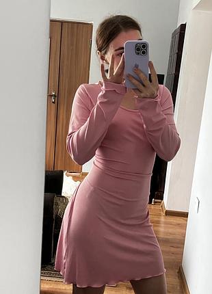 Ніжна рожева трикотажна сукня на зав’язки 🎀