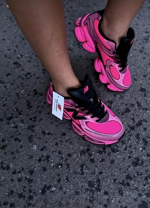 Кросівки жіночі new balance рожеві