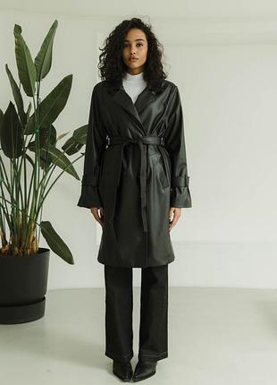 Чёрный тренч из эко-кожи l-xl