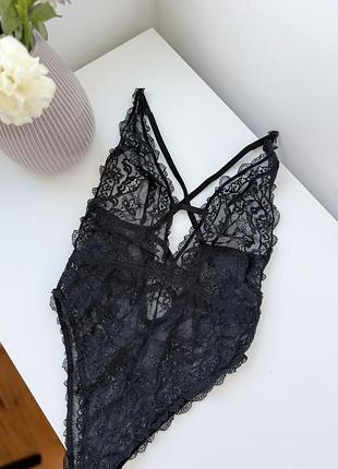Чорне мереживне боді маєчка asos