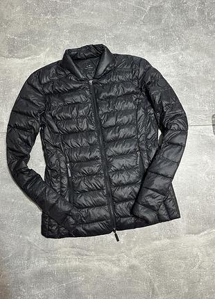 Пуховик жіночий armani exchange чорний розмір s