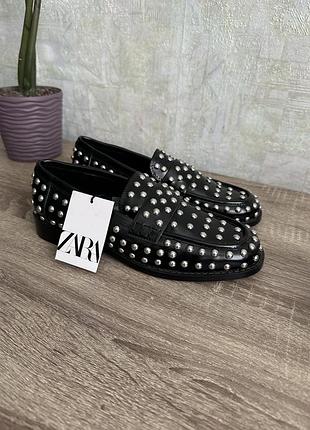 Лофери жіночі zara чорні