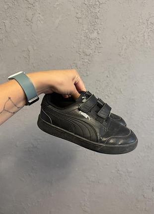 Кросівки для хлопчика puma чорні, розмір 33