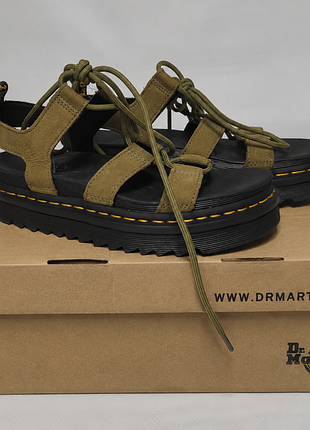 Жіночі сандалі dr. martens  nartilla muted olive tumbled nubuck колір оливковий гладіатори сандалии босоножки доктор мартінс мартина