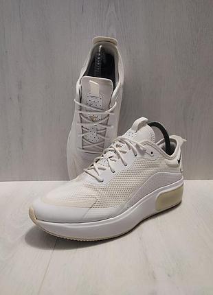 Кросівки nike 41- устілка 26 см