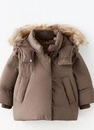 Пуховик дитячий zara з хутром коричневий