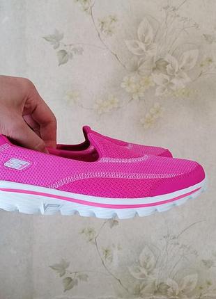 Слипоны skechers go walk 2 на стопу 25,5 см новые