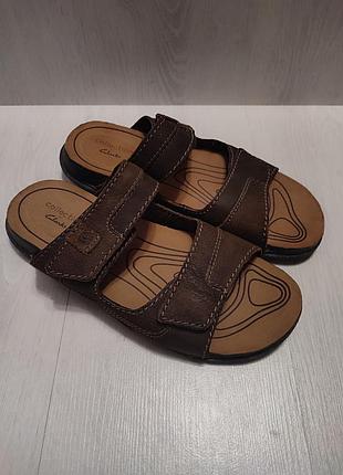 Шлепанцы clarks 42- стелька 27 см 2
