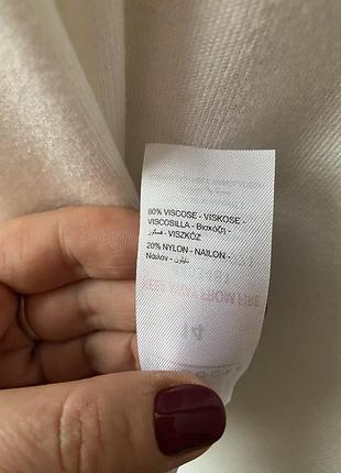 Базовий молочний джемпер з віскози 6