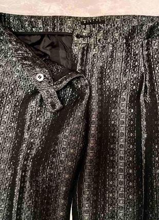 Женские укороченные брюки sisley. 5