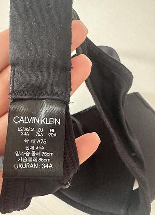 Жіночий бюстгальтер calvin klein 4