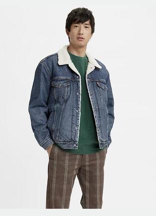 Куртка чоловіча джинсова levi’s синя з хутром