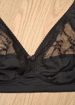 Бюстгальтер мягкий без косточки 90в 3
