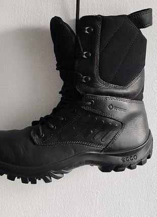 Взуття чоловіче ecco тактичні берці з мембраною gore-tex та підошвою vibram, чорні