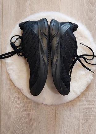 Кросівки adidas 5