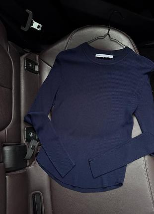 Синій лонгслів в рубчик від zara