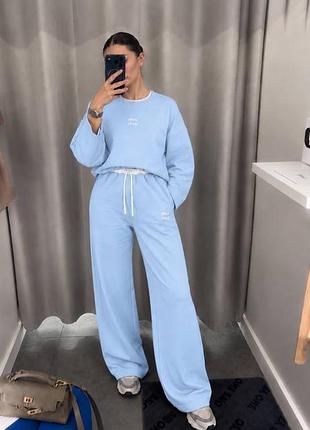 Костюм з камінням стразами