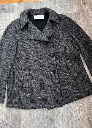 Легке жіноче пальто harriswherflondon