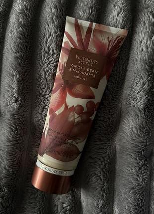Парфумований лосьйон для тіла victoria's secret — vanilla bean & macadamia