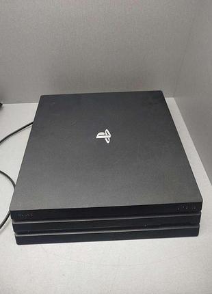 Ігрова приставка б/у sony playstation 4 pro 1tb (cuh-7208b)