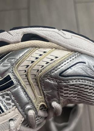 Кросівки asics для хлопця 10