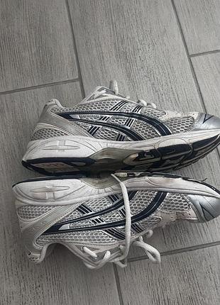 Кросівки asics для хлопця 2