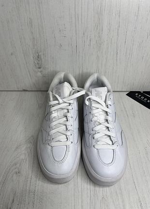 Оригінальні кросівки new balance 3