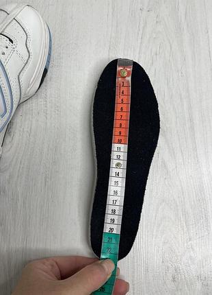 Оригінальні кросівки new balance 7