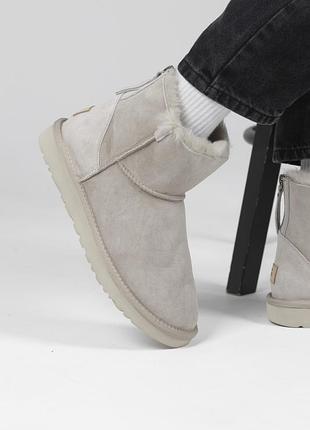 Жіночі ugg mini ligth grey zip 9