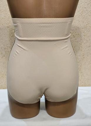 Красивые бесшовные трусики m-l . 4