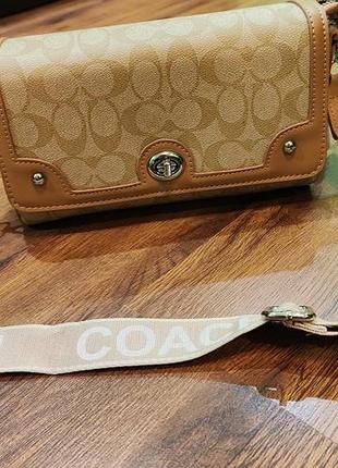 Сумка жіноча coach бежева з монограмою