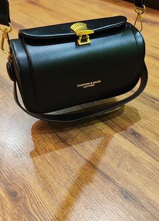 Крос-боді для жінок чорна fashion & bags