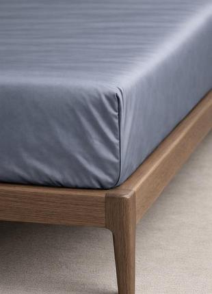 Простынь на резинке ecotton 120х200 см из сатина серого цвета 17-4402 natural grey