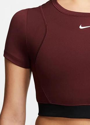Бордовий кроп-топ nike pro aeroadapt оригінал 4