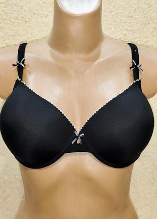 Красивый бюстгальтер uk36d eur80d
