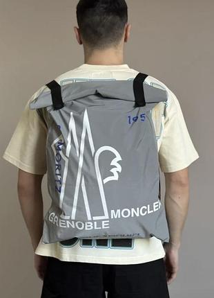 Сірий світловідображаючий рюкзак moncler grenoble