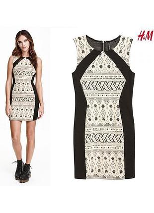 Жіноча сукня h&m s (eur 36) чорна з орнаментом, приталена міні