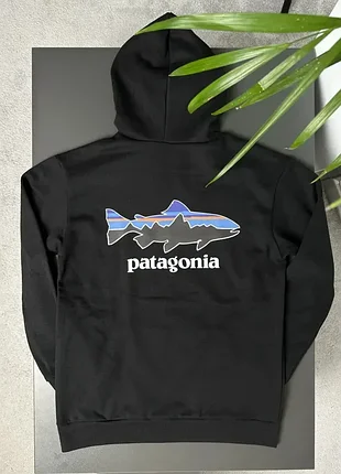 Худи patagonia shark