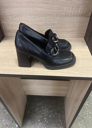 Туфлі лофери catwalk 4