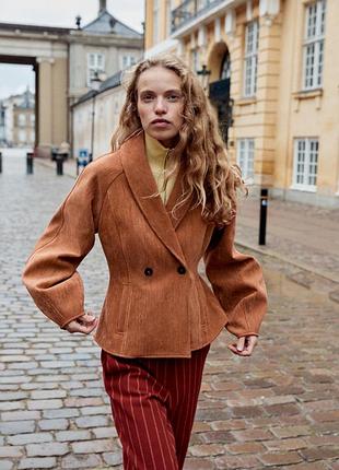 Куртка жіноча руда zara new