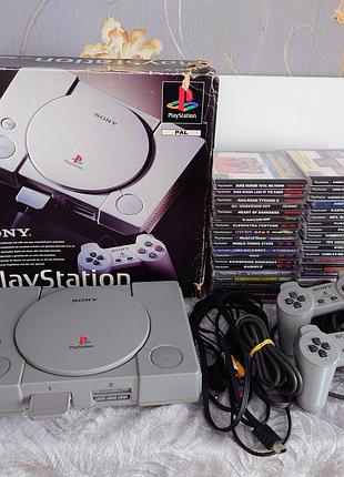 Playstation 1 scph-1002 + 40 нових дисків + memory card оригінал + геймпади 2 шт. оригінал