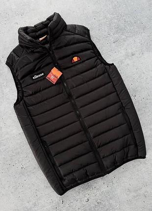 Чоловіча жилетка ellesse чорна без капюшона весняна осінка безрукавка аліса спортивна l (b)