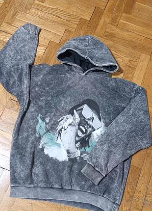 Стильное худи из эксклюзивной коллаборации boohoo man