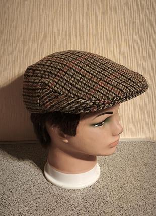 Классическая кепка frugal chic super tweed.