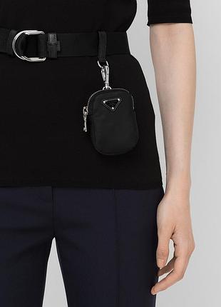 Міні-сумочка prada re-nylon на ремінь брелок 2