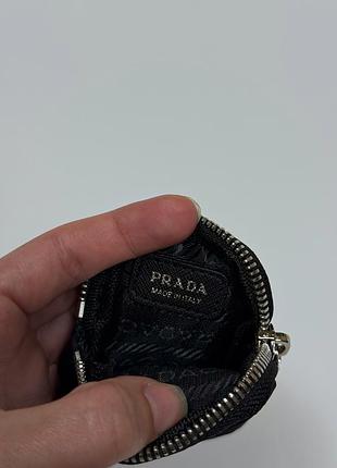 Міні-сумочка prada re-nylon на ремінь брелок 9