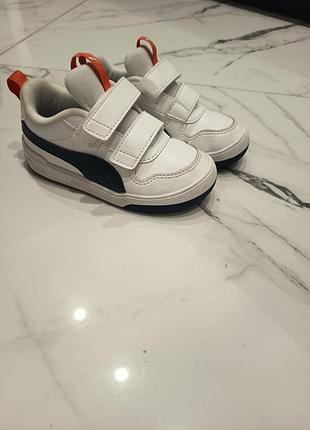 Кросівки дитячі puma білі з синім 25 розмір 15.5 см